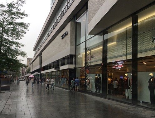 Zara opent ca. 3.000m2 in Linea Nova